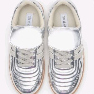 NEW Steve Madden Madrid Silver Sneakers Lace Up Women size 8 Leather Sole w/ box
